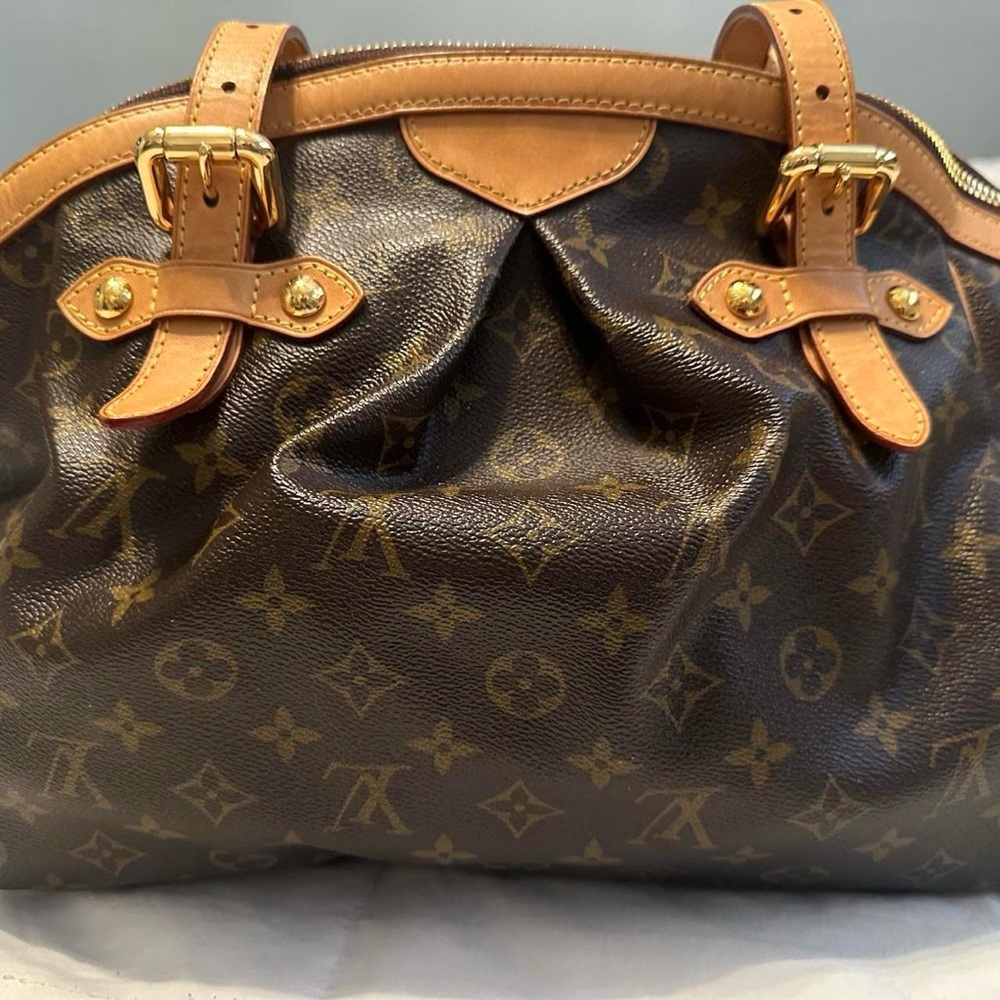 Authentic Louis Vuitton Tívoli GM